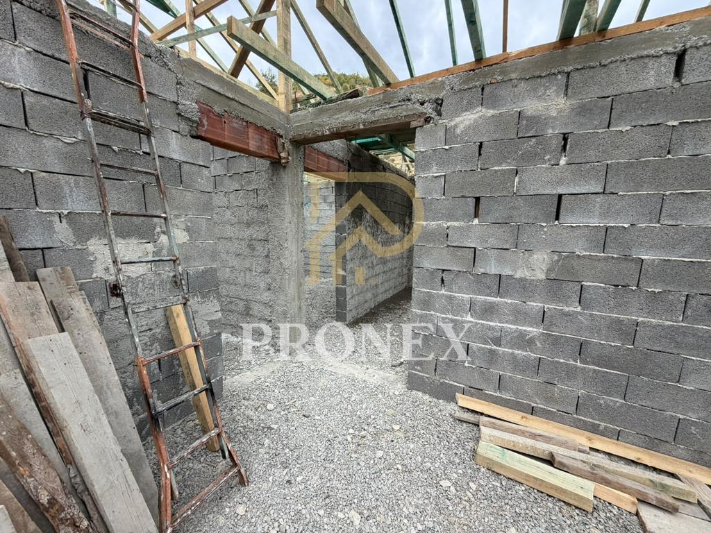 Vilë për shitje në Pezë - Helmes, Tiranë - € 290,000