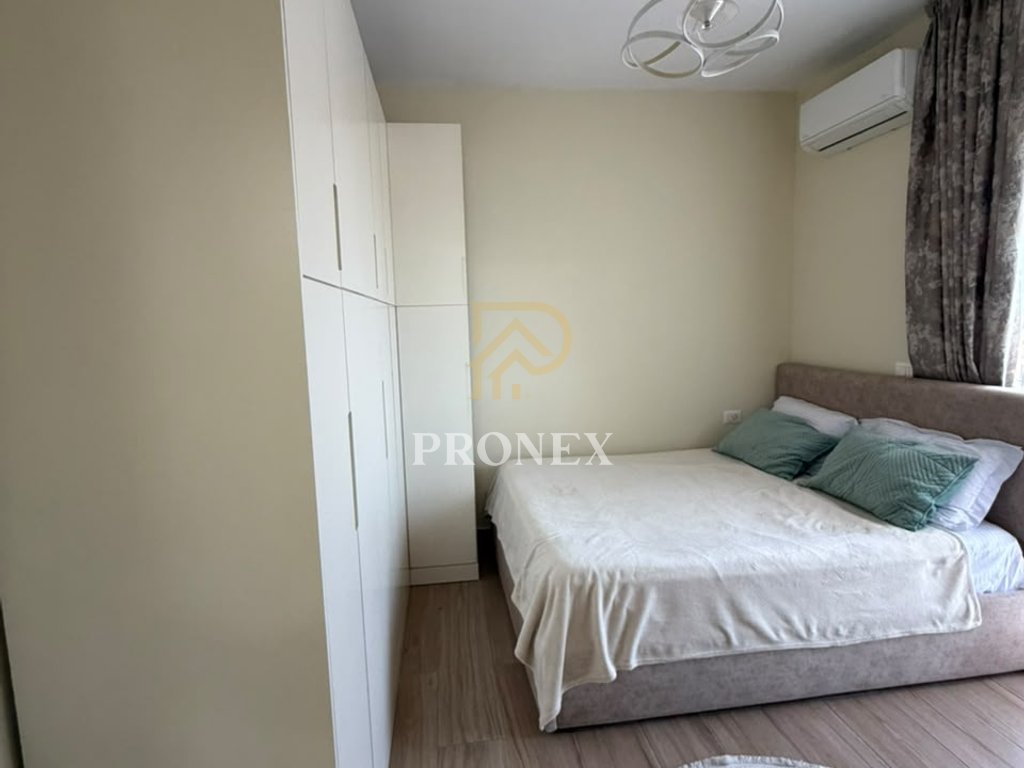 Apartament 2+1, me qira, Rruga e Dibrës, 1000 €