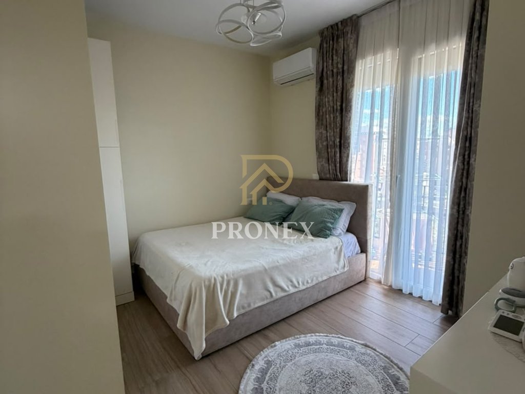 Apartament 2+1, me qira, Rruga e Dibrës, 1000 €