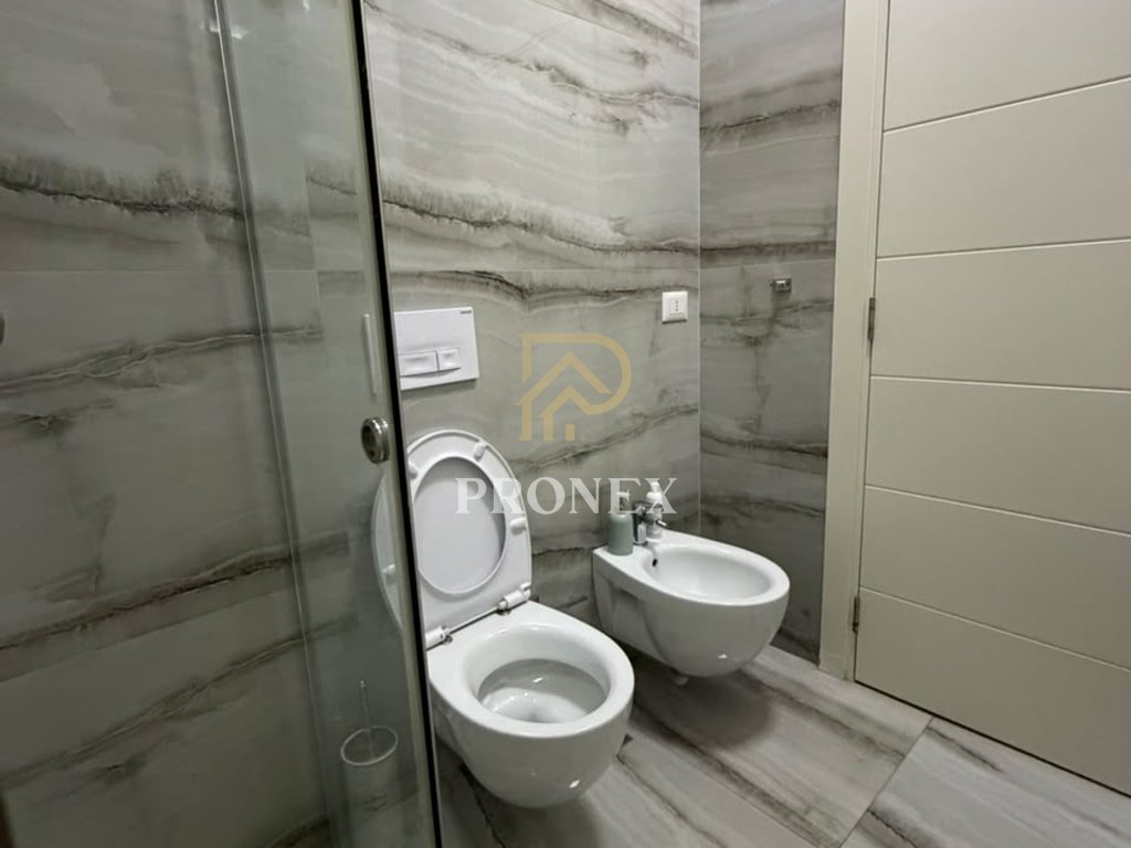Apartament 2+1, me qira, Rruga e Dibrës, 1000 €