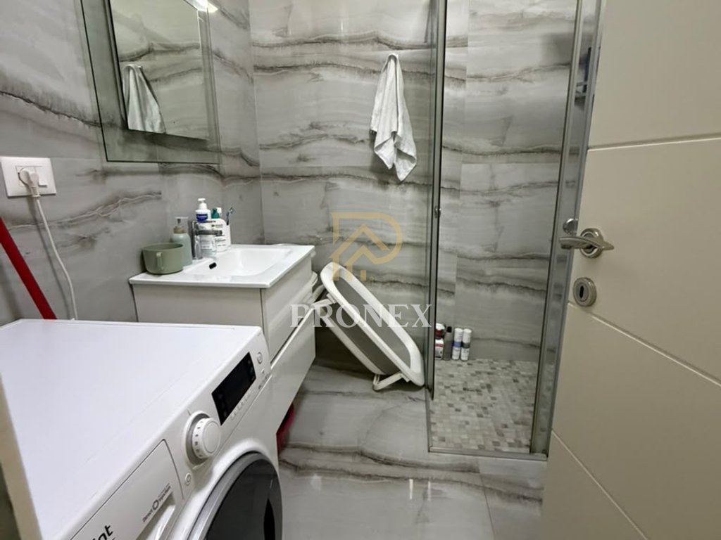 Apartament 2+1, me qira, Rruga e Dibrës, 1000 €