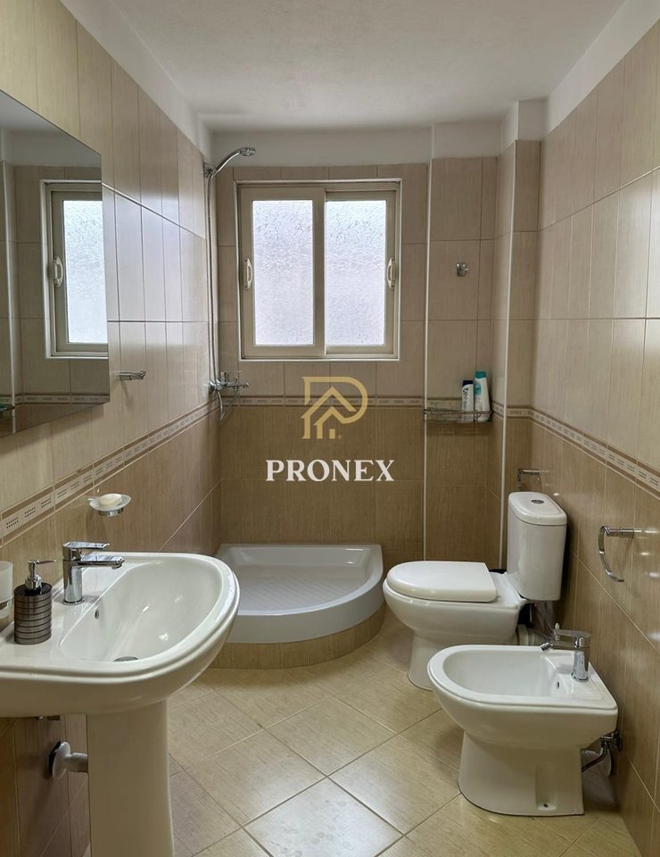 Duplex 2+1+2, me qira në Fresk, Tirana - 50,000 LEKË