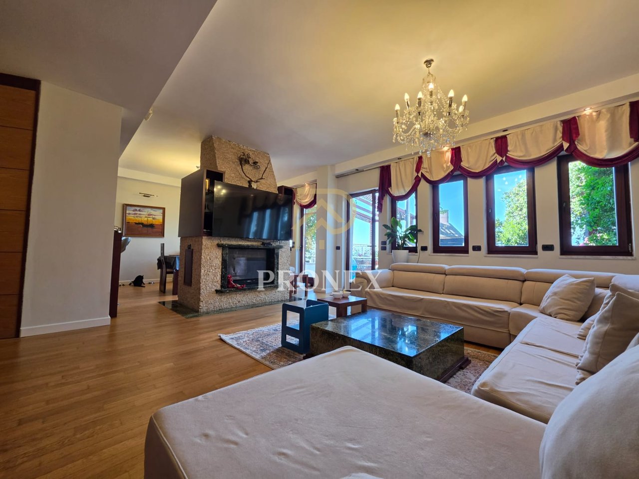 Penthouse for sale at Kodra e Diellit, - 36,000,000 lekë