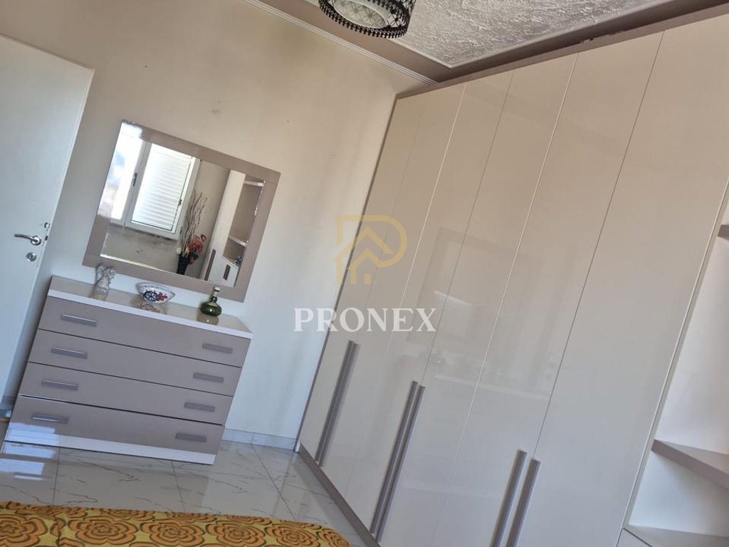 Apartament me qera 2+1 ne Ali Dem