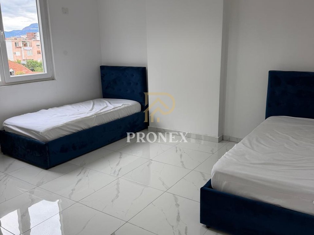 Apartament me qera 2+1 ne Kamez