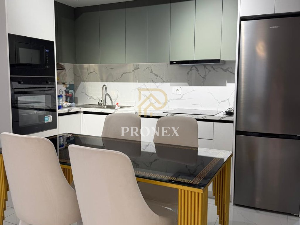 Apartament me qera 2+1 ne Kamez