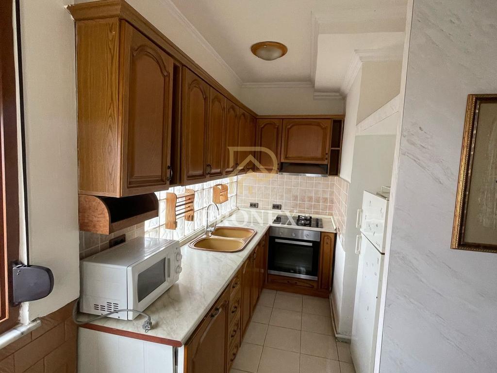 Apartament 2+1, me qera në Tregun Elektrik, - 65,000 lekë