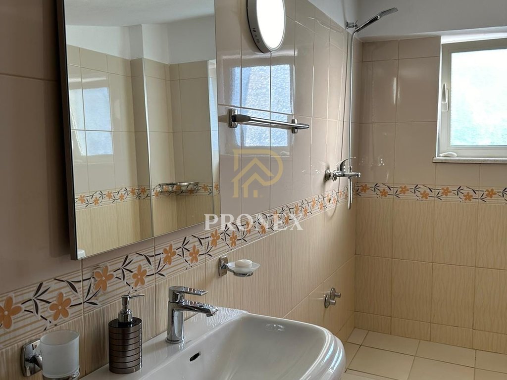 Duplex 2+1+2, me qira në Fresk, Tirana - 50,000 LEKË