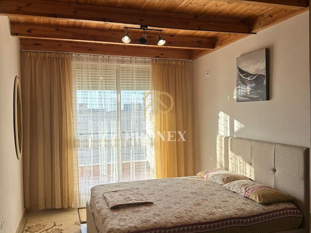 Duplex 2+1+2, me qira në Fresk, Tirana - 50,000 LEKË