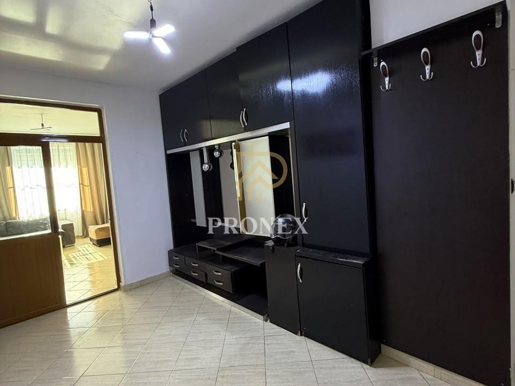 Apartament, 2+1, me qira, Vasil Shanto, Tirana - 70,000 leke