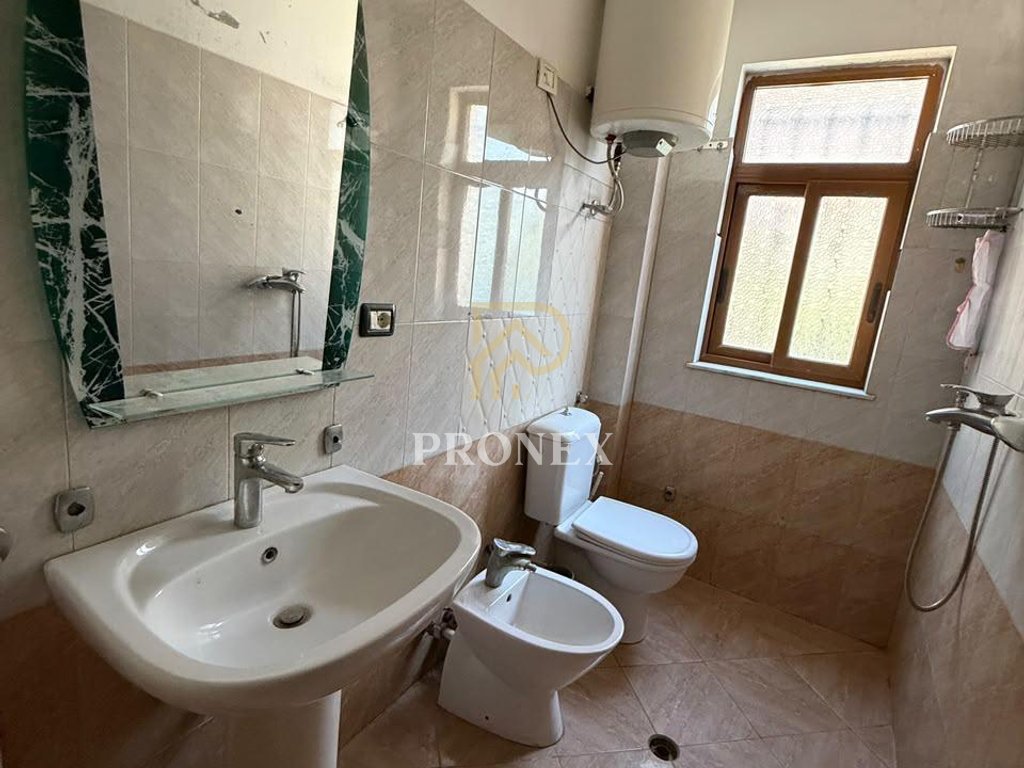 Apartament, 2+1, me qira, Vasil Shanto, Tirana - 70,000 leke