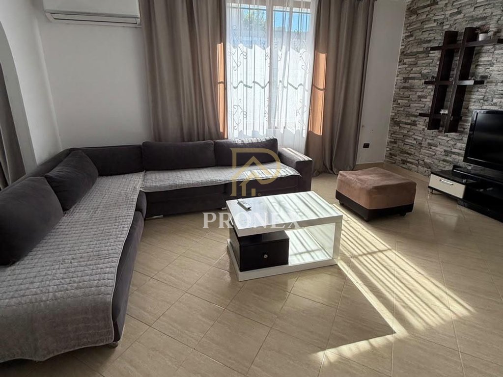 Apartament, 2+1, me qira, Vasil Shanto, Tirana - 70,000 leke