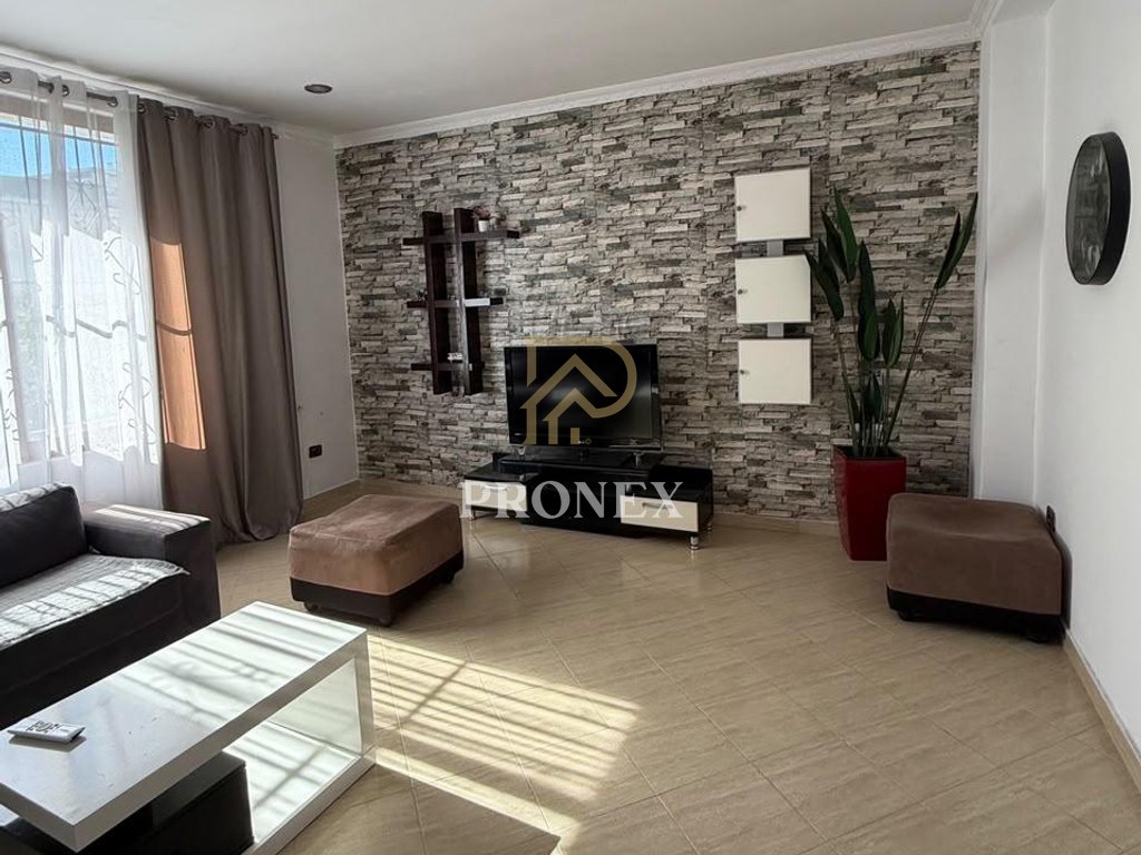 Apartament, 2+1, me qira, Vasil Shanto, Tirana - 70,000 leke