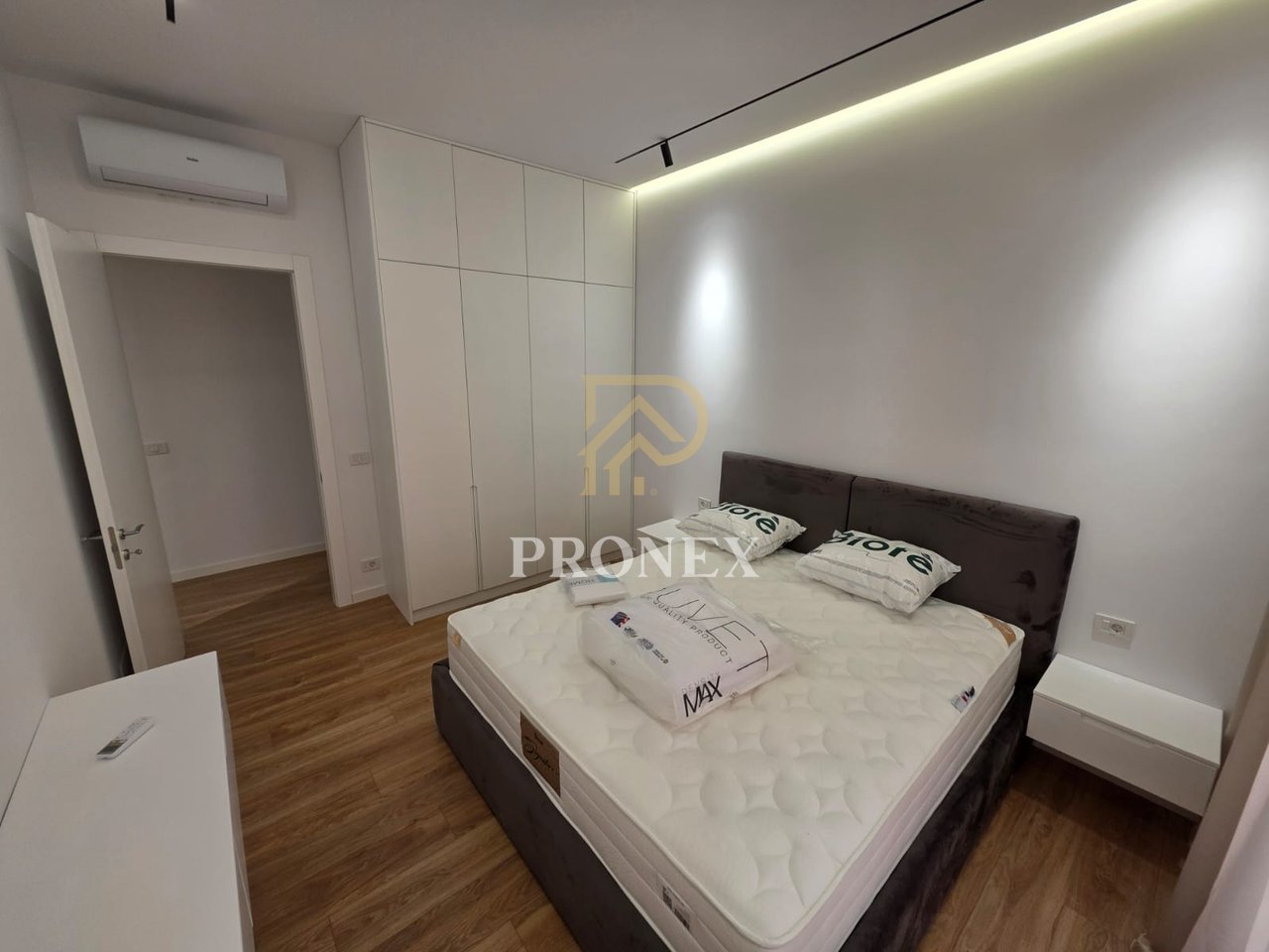 Jepet me qira apartament 1+1 ne Tirane, Kompleksi Delijorgji - 100.000 LEKe