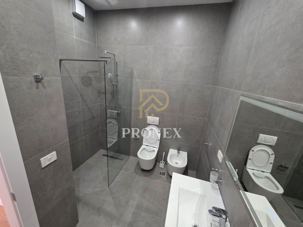 Jepet me qira apartament 1+1 ne Tirane, Kompleksi Delijorgji - 100.000 LEKe
