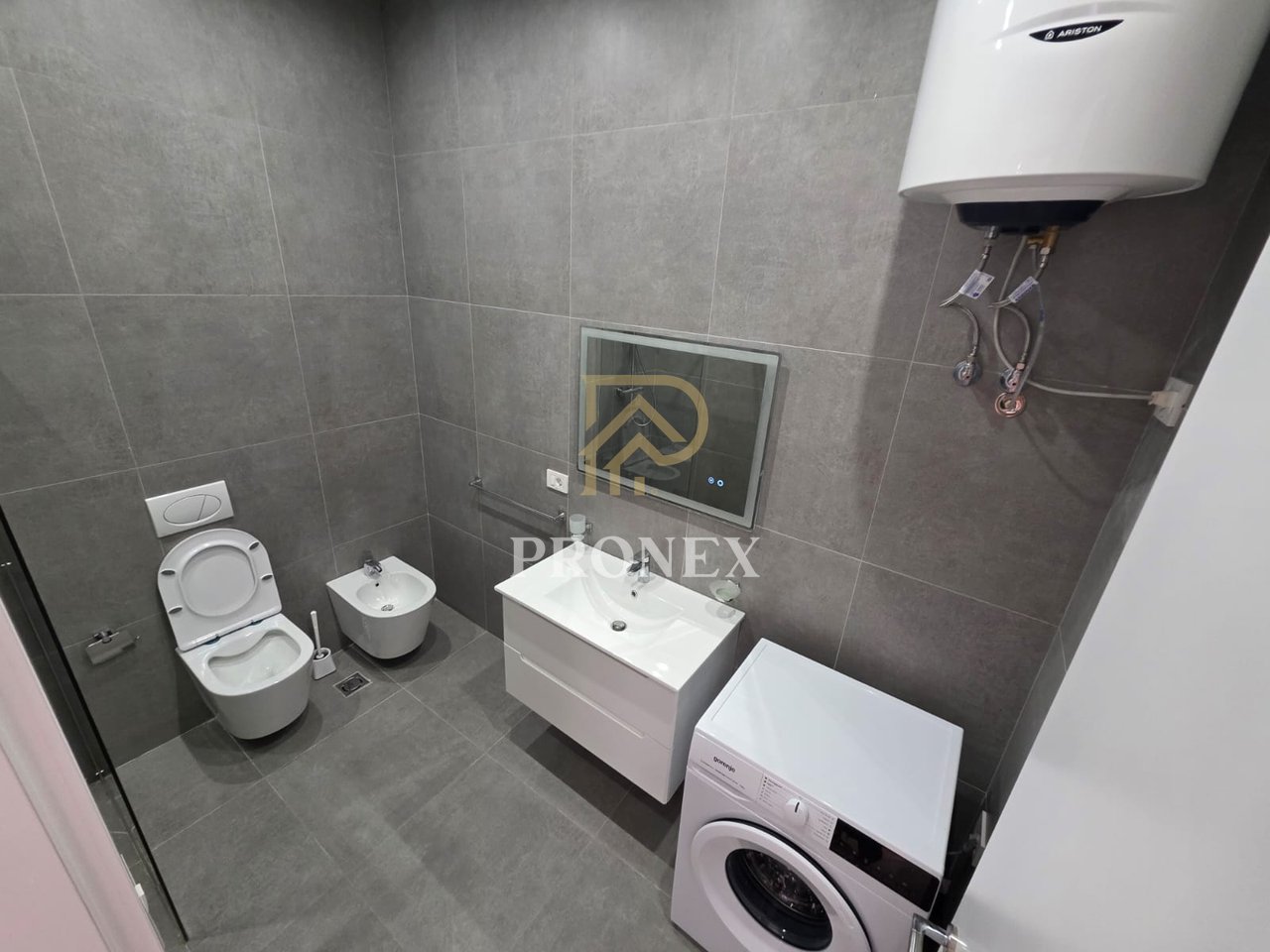 Jepet me qira apartament 1+1 ne Tirane, Kompleksi Delijorgji - 100.000 LEKe