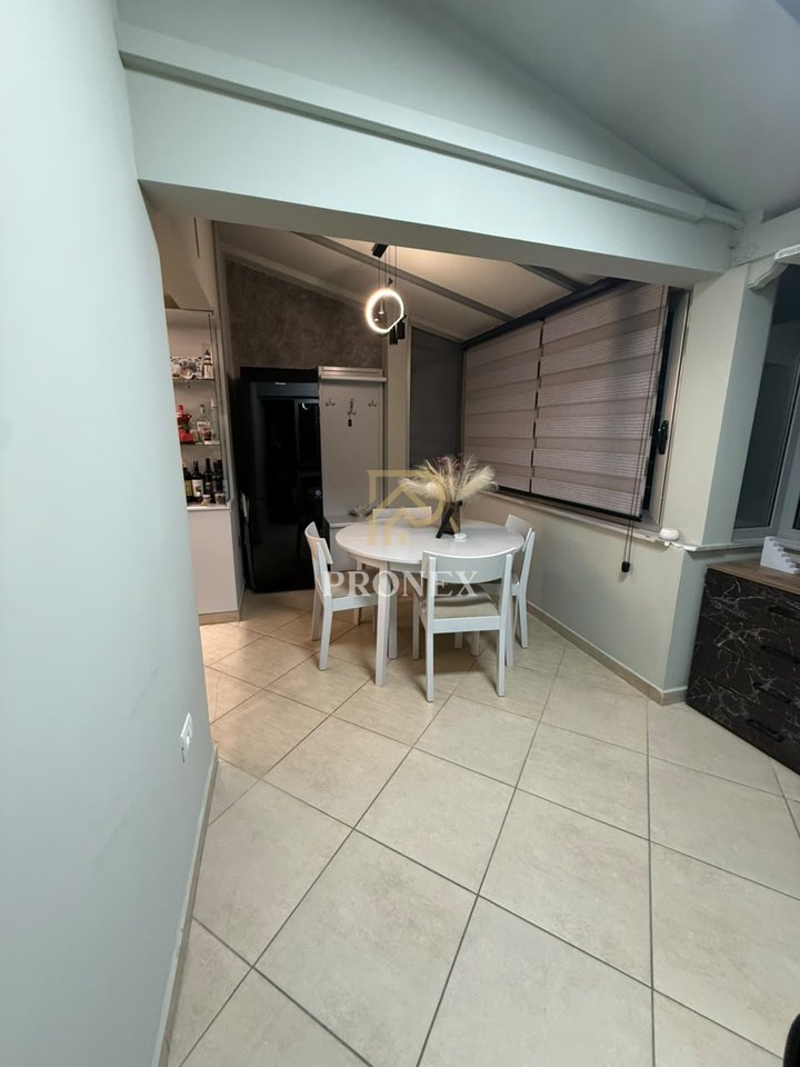 Jepet me qira apartament 1+1 ne Vasil Shanto, Rruga Jusuf Vrioni - 800 €