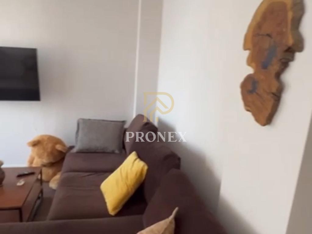 Jepet me qira apartament 2+1+2 ne Kopshti Botanik Zoologjik, Rruga Kroit - 70,000 lekë