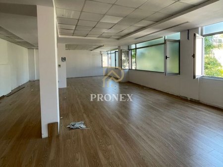 2+1 office for rent in Ish Blloku, Rruga Moskat - 4500 €