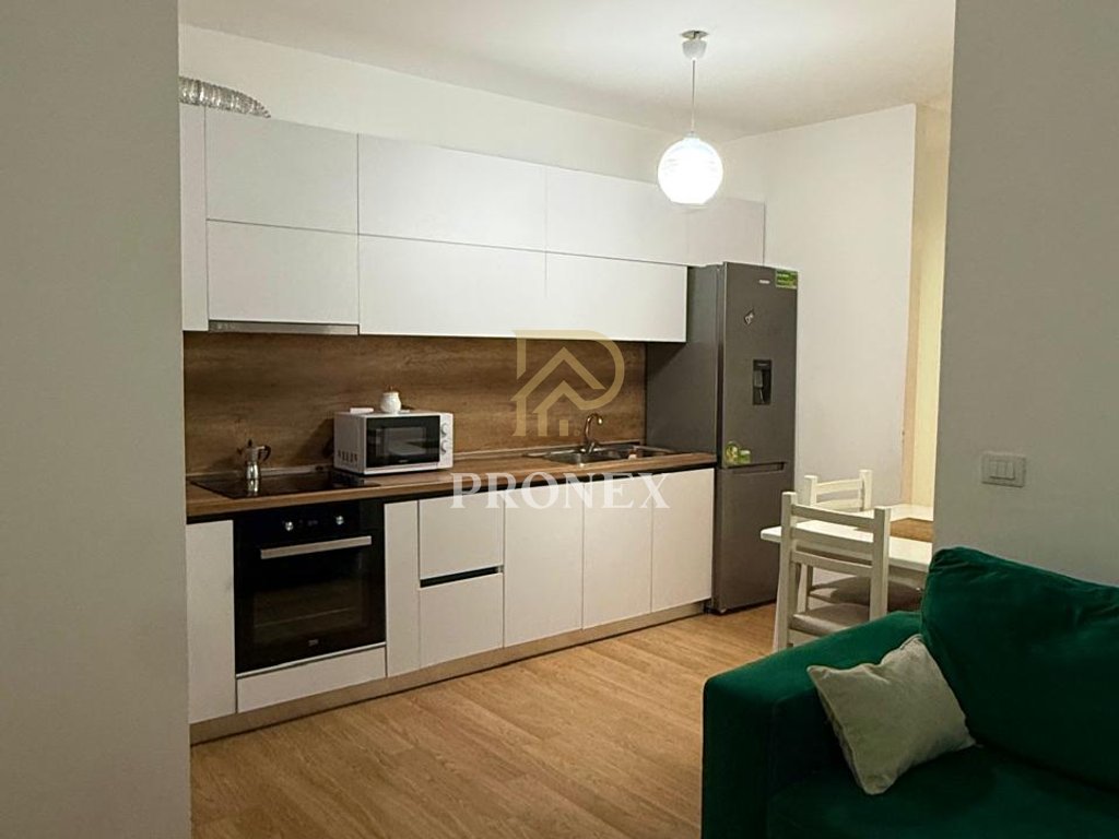 Jepet apartament 2+1+2 me qira ne Don Bosco, Tirane - 800 €