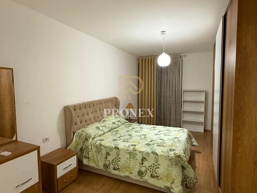 Jepet apartament 2+1+2 me qira ne Don Bosco, Tirane - 800 €