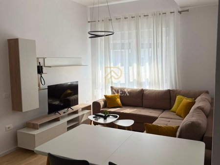 Apartament me qera 1+1 ne Ali Dem tek Kompleksi Kadiu