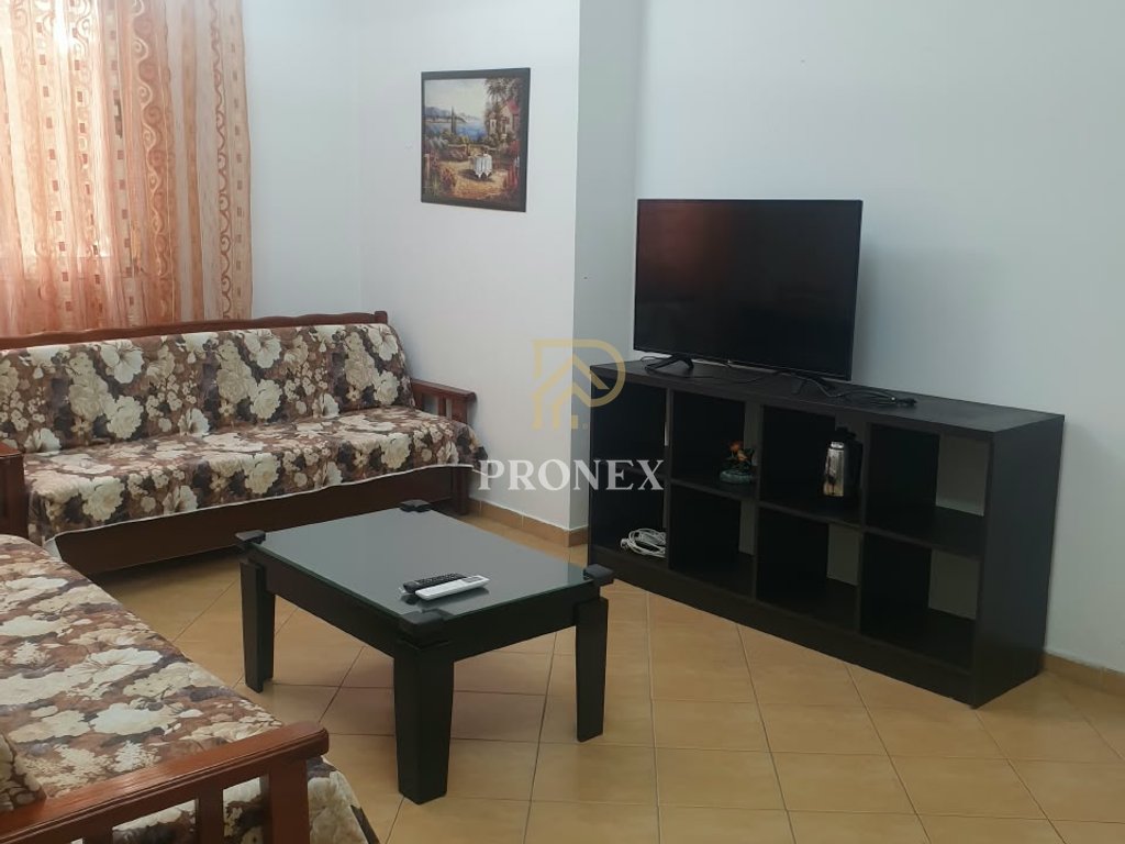 Apartament 1+1 me qira prane Kodra e Diellit