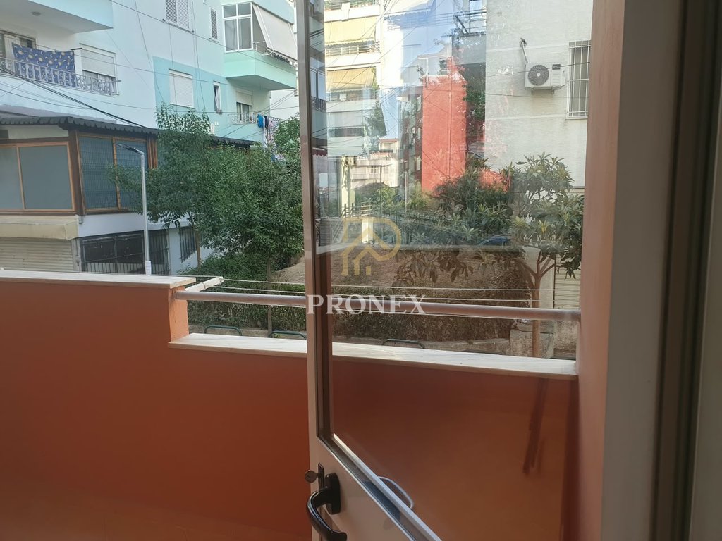 Apartament 1+1 me qira prane Kodra e Diellit