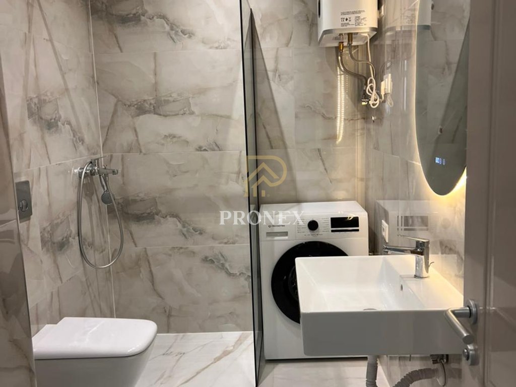 Apartament 1+1 me qira tek Bulevardi i Ri