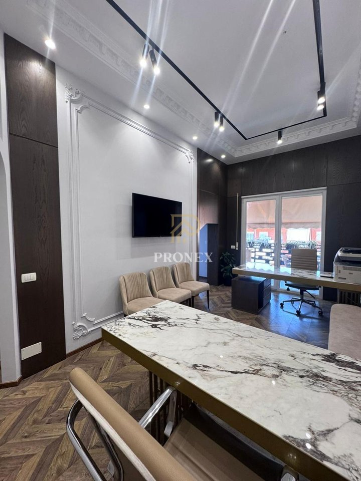Office for rent opposite the American Hospital 3