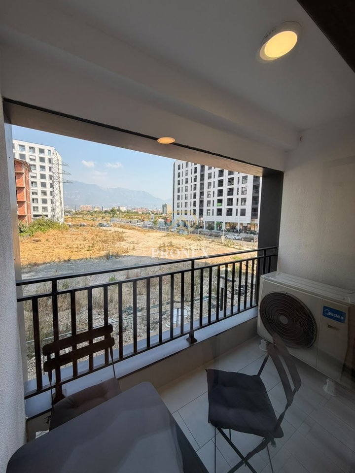 Office for rent at Bulevardi i Ri