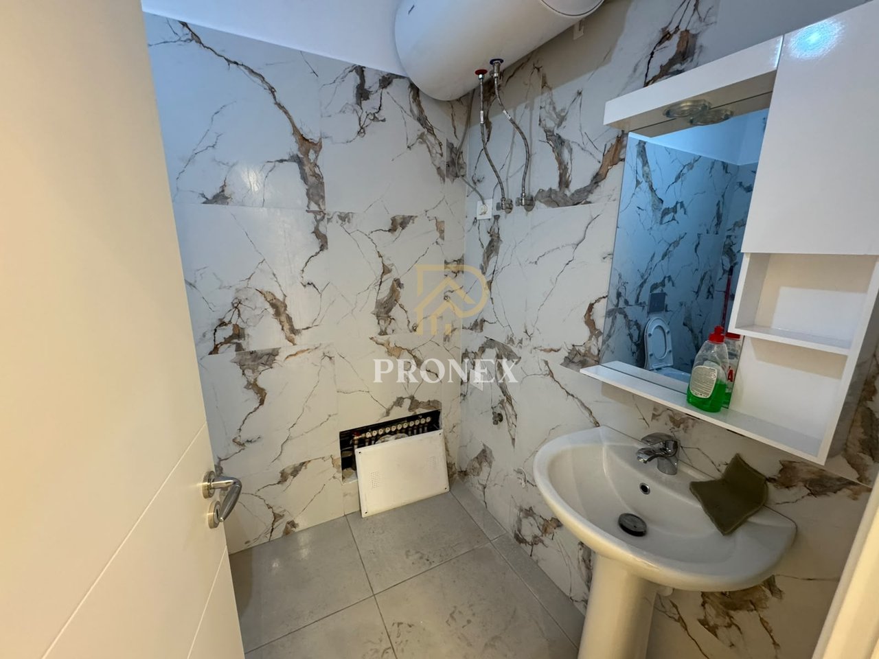 Appartamento in affitto 2+1 ad Astir