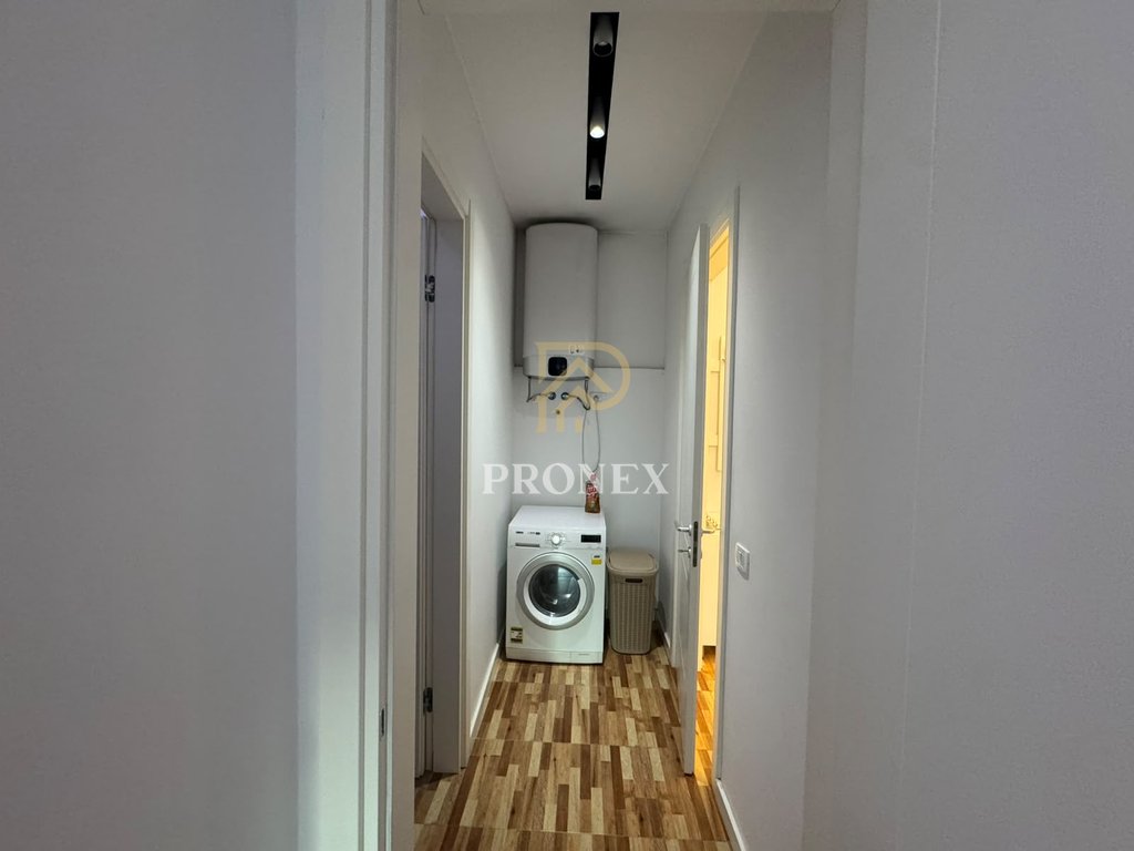 1+1 Apartment with Parking at the Delijorgji Complex