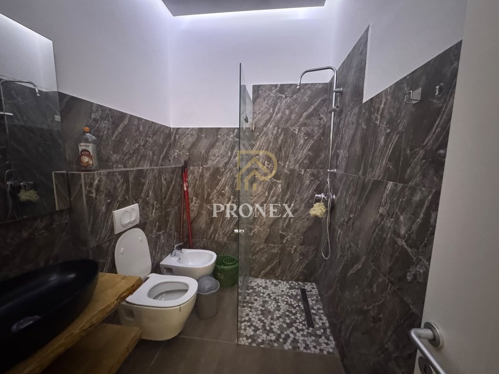 1+1 Apartment with Parking at the Delijorgji Complex