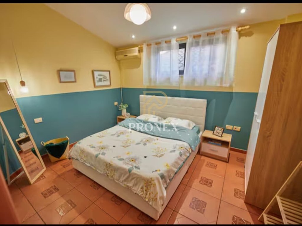 Apartament 2+1 me qira ne Bllok tek Rruga Sami Frasheri