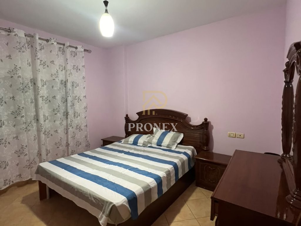 Apartament me qera 2+1 ne Astir