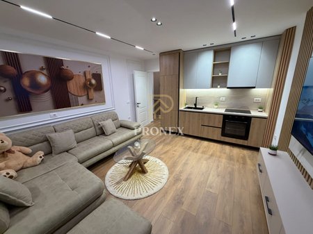 Apartament 1+1 me qera tek 21 Dhjetori