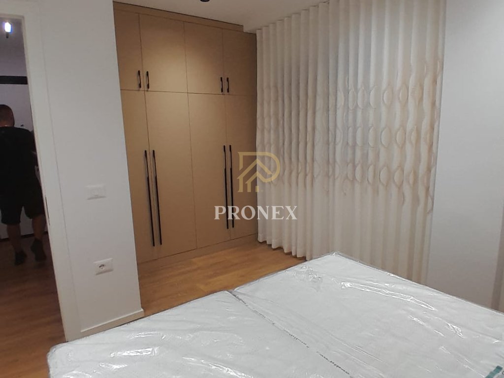 Apartament 1+1 me qera tek 21 Dhjetori