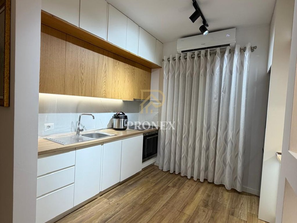 Apartament me qera 2+1 ne Astir