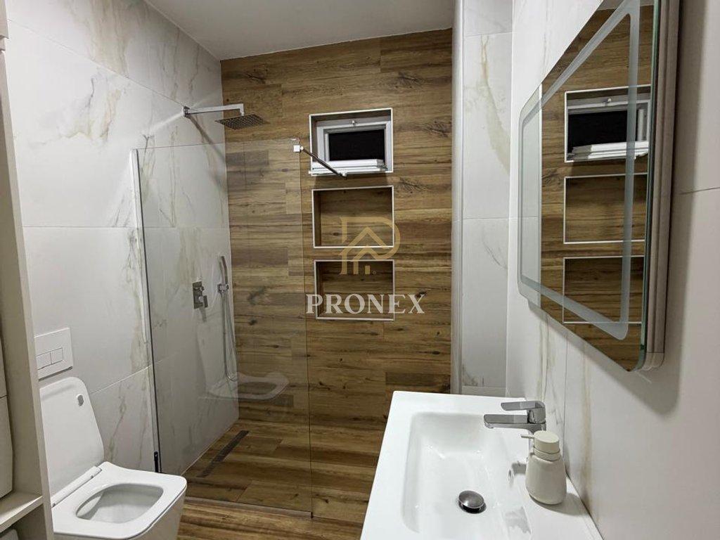 Apartament me qera 2+1 ne Astir