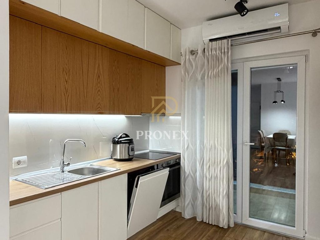 Apartament me qera 2+1 ne Astir