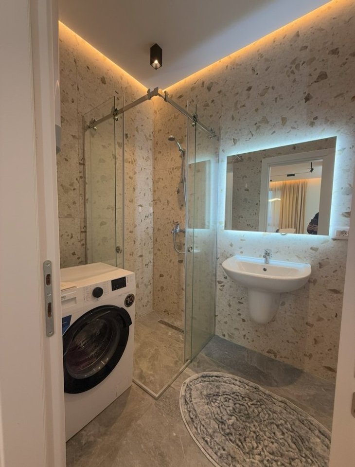 1+1 apartment for rent at Bulevardi Ri