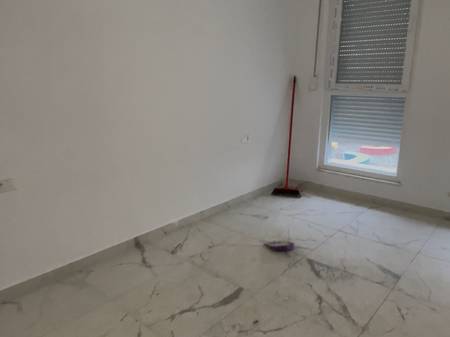 Jepet me qera apartamenti 1+1 ,tek Univers City!