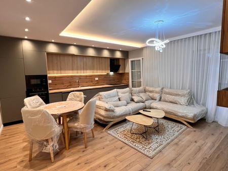 A 2+1 apartment is for rent in the Center.