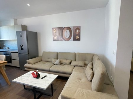 🏡Jepet apartament 2+1 me qera tek Shkolla 9-vjecare Hasan Vogli , Mine Peza!