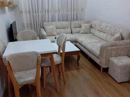 Jepet me qera apartamenti 1+1 ne Ali Dem,te Rezidenca Kadiu