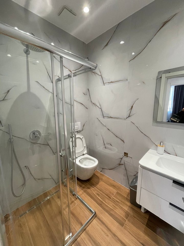 🏡Jepet apartament 2+1+2 me qera tek Shkolla 9-vjecare Hasan Vogli , Mine Peza!