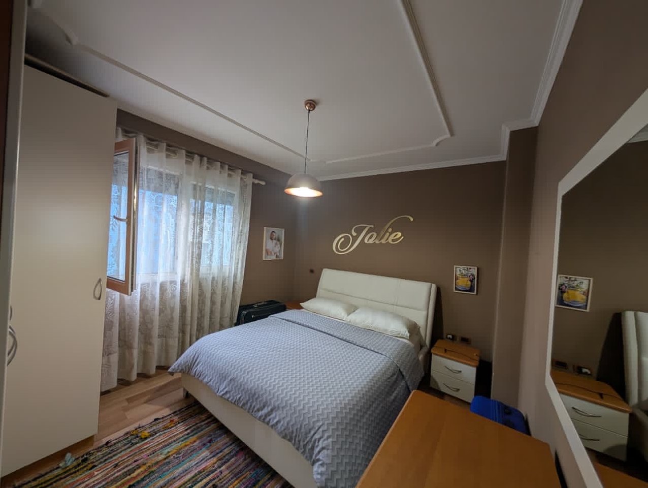 Jepet me qera apartament 2+1 Tek Ish Ekspozita