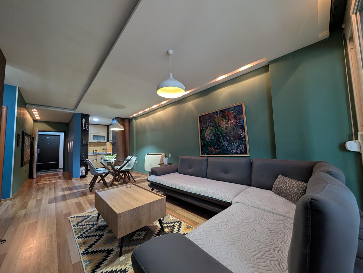 Jepet me qera apartament 2+1 Tek Ish Ekspozita