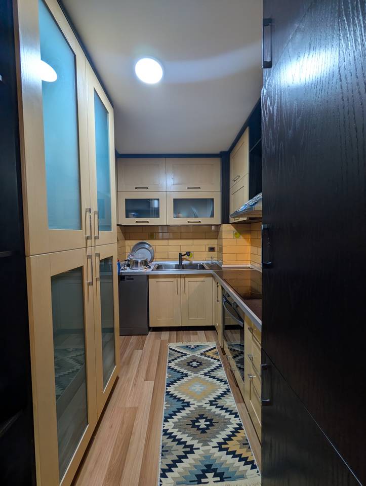 Jepet me qera apartament 2+1 Tek Ish Ekspozita